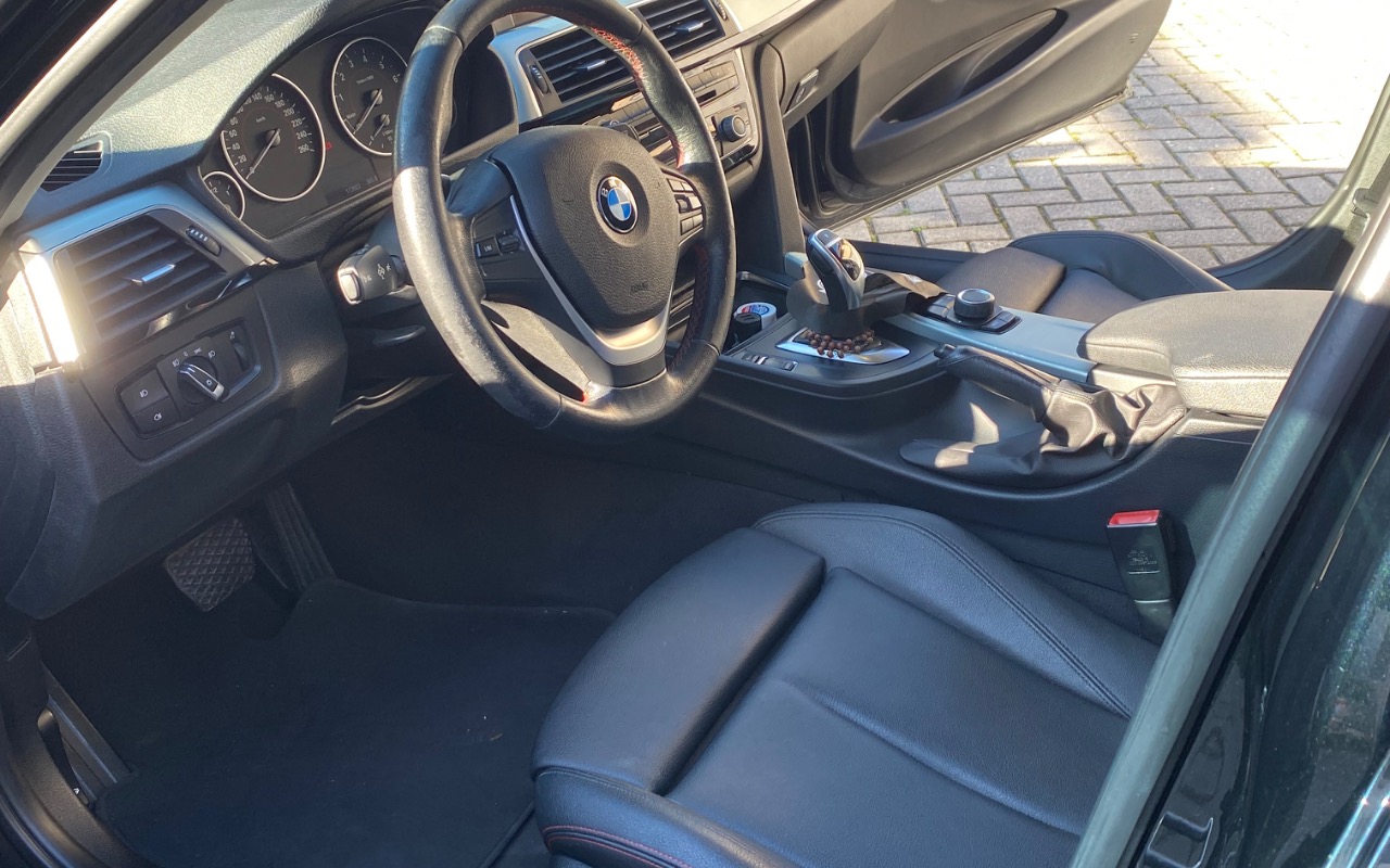 imagem-https://www.socarrao.com.br/sc-vehicle-images-prod/2860551/1785160944636-SU1HXzczMTIuanBlZw.jpeg