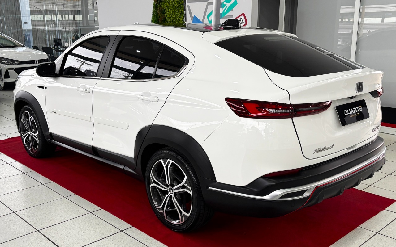 imagem-https://www.socarrao.com.br/sc-vehicle-images-prod/2860552/1785070971862-MDA1LmpwZw.jpg
