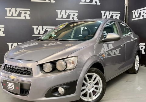 Chevrolet Sonic 2012 Cinza — foto 1 de 3