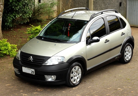 Citroën C3 XTR 1.4 Flex 8V 5p 2008 Prata — foto 1 de 3