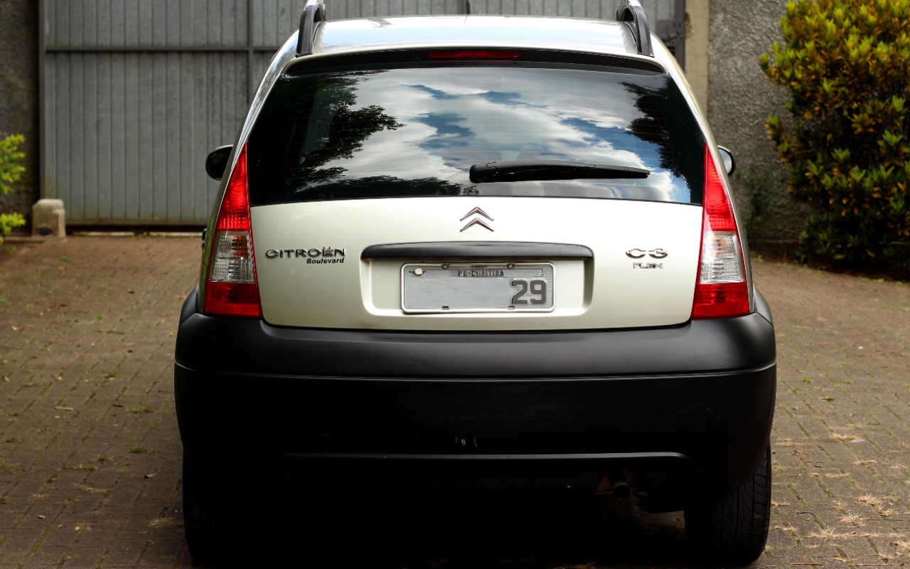 imagem-https://www.socarrao.com.br/sc-vehicle-images-prod/2860638/1785102528736-SU1HXzE3NjkuanBn.jpg