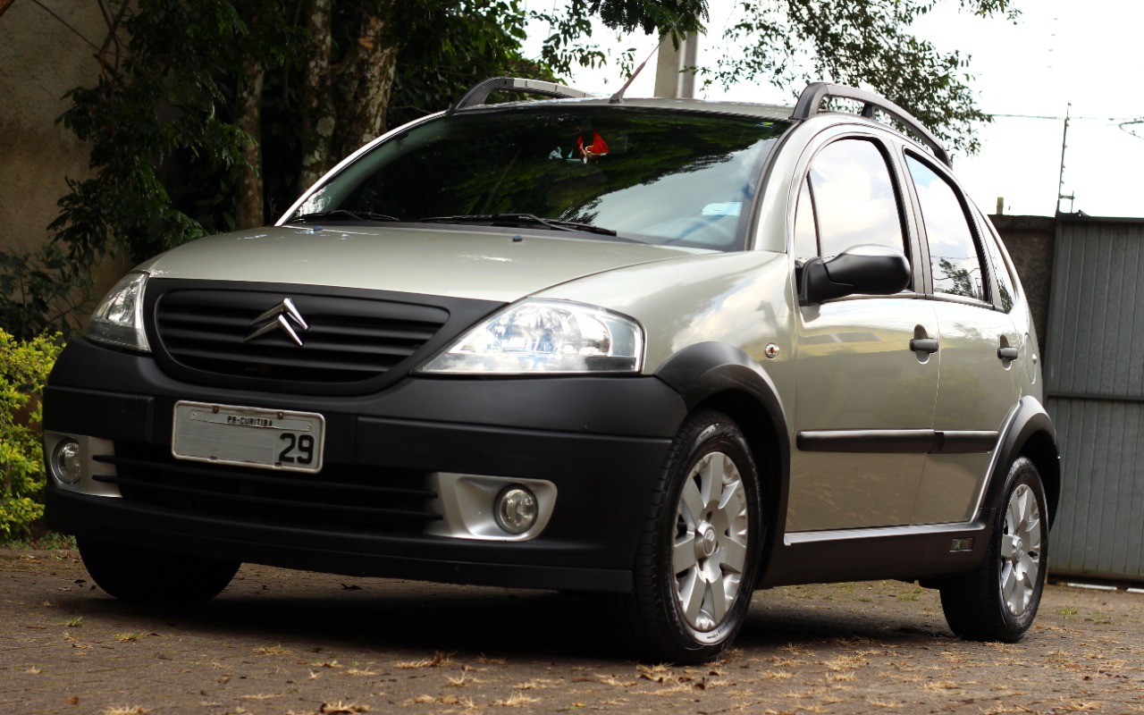 imagem-https://www.socarrao.com.br/sc-vehicle-images-prod/2860638/1785102529603-SU1HXzE3NzMuanBn.jpg