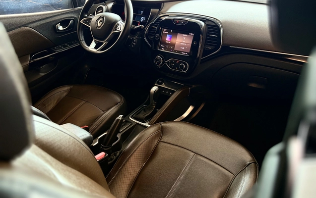 imagem-https://www.socarrao.com.br/sc-vehicle-images-prod/2860650/1789414121030-85b44204d66343f78f9b469ae07e36d4_1784990187974.jpg
