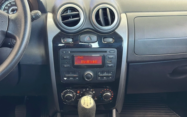 imagem-https://www.socarrao.com.br/sc-vehicle-images-prod/2860652/1785117283848-b68589fc-1642-4fec-82ee-26e3a5b7a8be.jpg