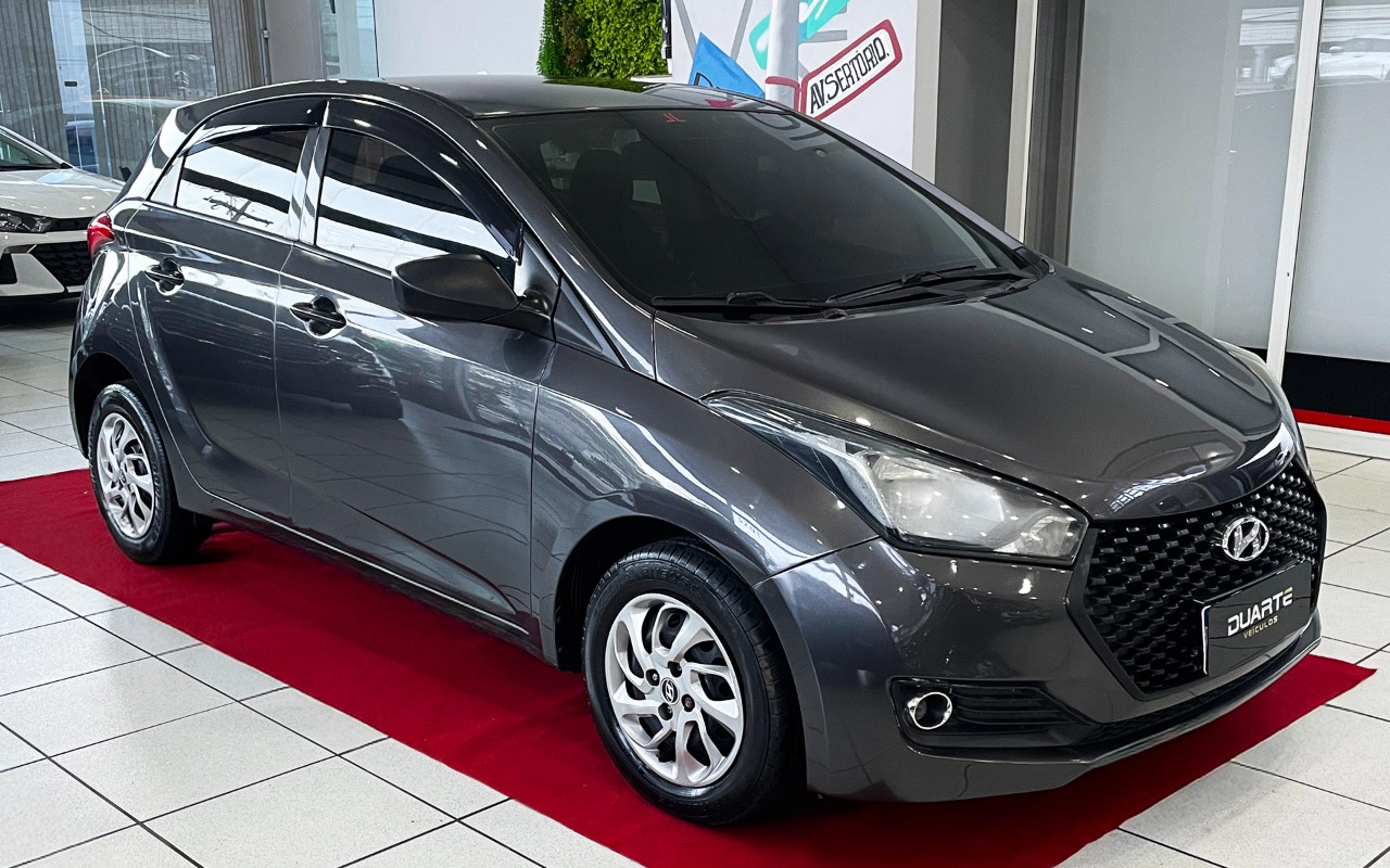 Hyundai HB20 2014 Cinza — foto 1 de 3