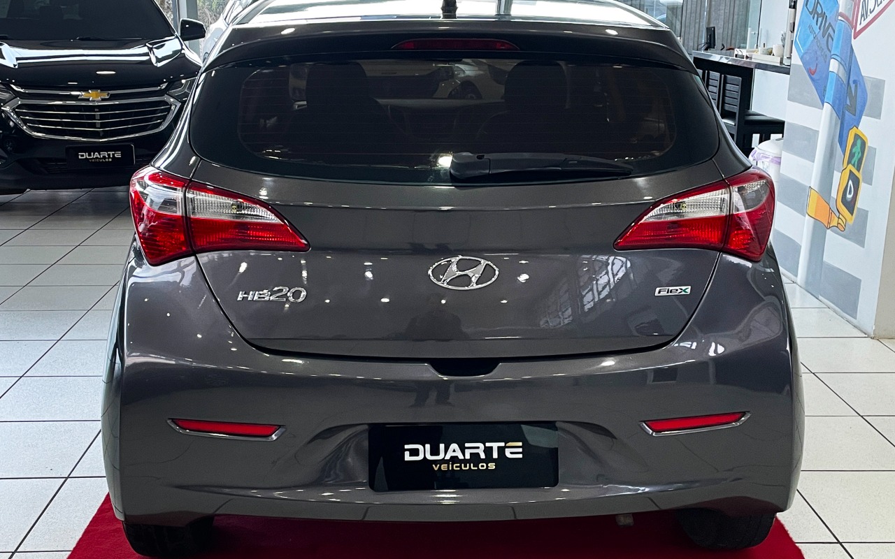 imagem-https://www.socarrao.com.br/sc-vehicle-images-prod/2860653/1785117422993-MDA2LmpwZw.jpg