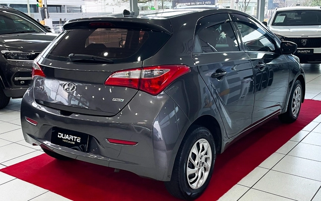imagem-https://www.socarrao.com.br/sc-vehicle-images-prod/2860653/1785117423166-MDA4LmpwZw.jpg