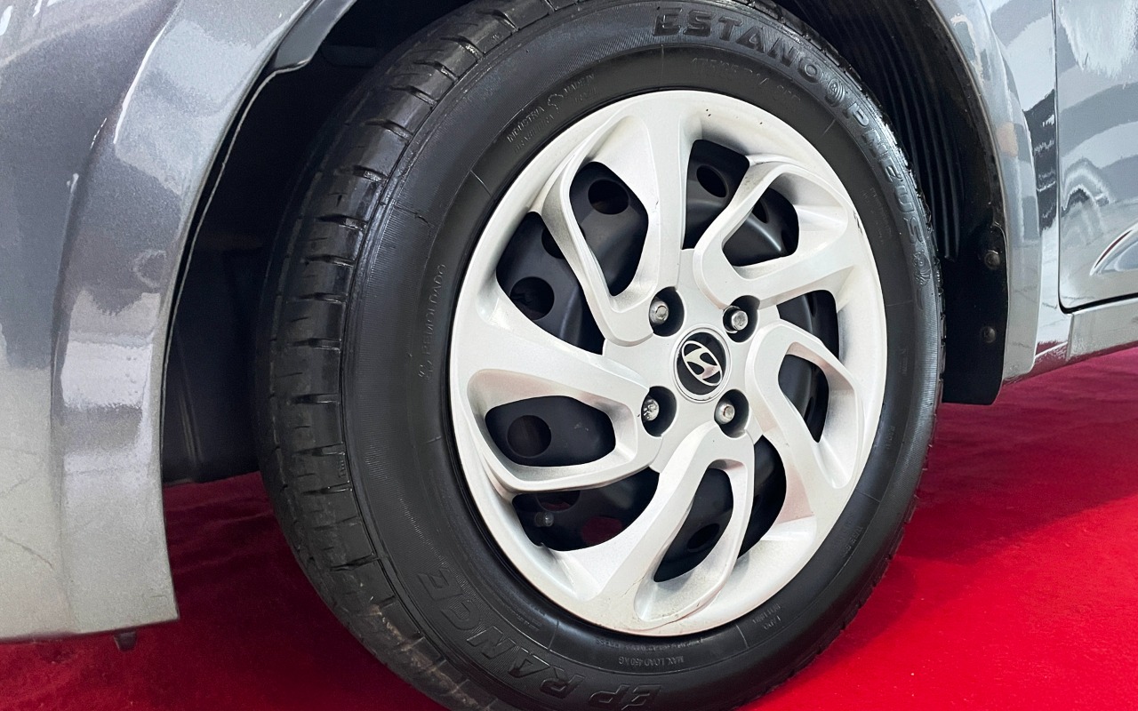 imagem-https://www.socarrao.com.br/sc-vehicle-images-prod/2860653/1785117423254-MDA5LmpwZw.jpg