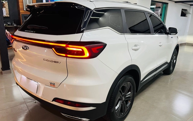 imagem-https://www.socarrao.com.br/sc-vehicle-images-prod/2860655/1785118205160-ZjFkMmE3NzEtYjUzYi00OWUxLWFmNWItNzg3Zjc3NWViM2IzLmpwZWc.jpeg