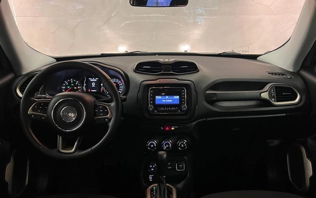 imagem-https://www.socarrao.com.br/sc-vehicle-images-prod/2868347/1788283954543-8126281_8_B_cc33677eee.jpeg
