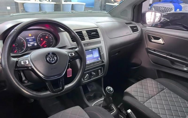 imagem-https://www.socarrao.com.br/sc-vehicle-images-prod/2868949/1788549107130-8164902_7_B_29a670bddf.jpeg