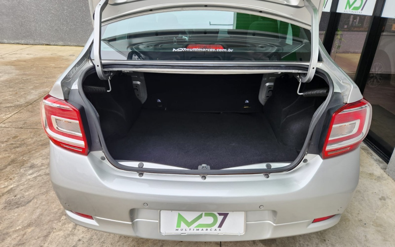imagem-https://www.socarrao.com.br/sc-vehicle-images-prod/2869167/1785159819717-V2hhdHNBcHAgSW1hZ2UgMjAyNi0wNy0yNyBhdCAxMC4xMy4zOS5qcGVn.jpeg
