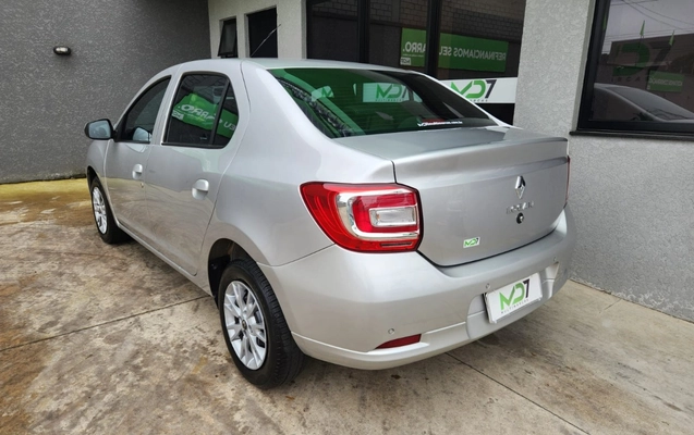 imagem-https://www.socarrao.com.br/sc-vehicle-images-prod/2869167/1785159820295-V2hhdHNBcHAgSW1hZ2UgMjAyNi0wNy0yNyBhdCAxMC4xMy4zOSAoMykuanBlZw.jpeg
