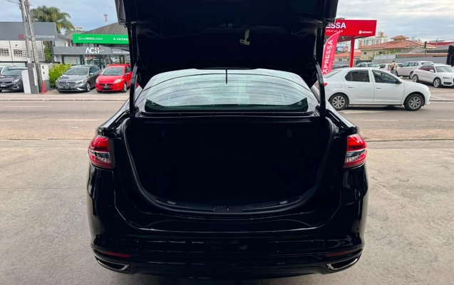 imagem-https://www.socarrao.com.br/sc-vehicle-images-prod/2869283/1788377080262-gb-3edc6b0.jpg