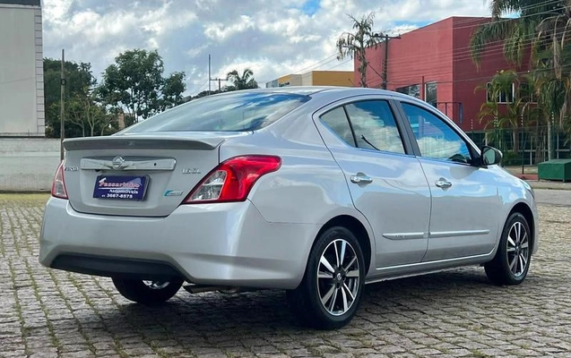 imagem-https://www.socarrao.com.br/sc-vehicle-images-prod/2869316/1788011789807-8317575_1_B_3d8180693c.jpeg