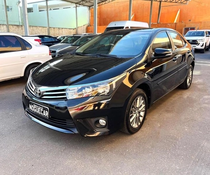 Toyota Corolla 2017 Preto — foto 1 de 3
