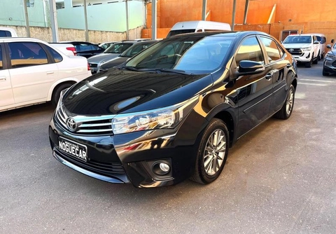 Toyota Corolla 2017 Preto — foto 1 de 3