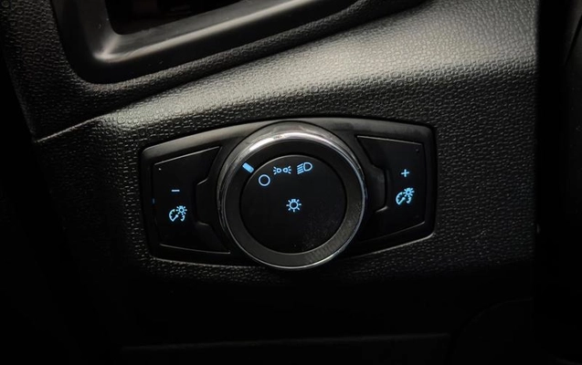 imagem-https://www.socarrao.com.br/sc-vehicle-images-prod/2869476/1789393639978-8317530_11_B_5bc44c92d4.jpeg