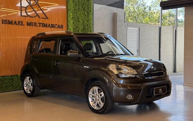 imagem-https://www.socarrao.com.br/sc-vehicle-images-prod/2869485/1789592902185-8315855_8_B_a8f82f28b2.jpeg