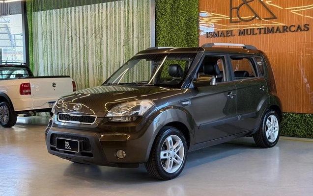 imagem-https://www.socarrao.com.br/sc-vehicle-images-prod/2869485/1789592902188-8315855_9_B_e219c62f30.jpeg