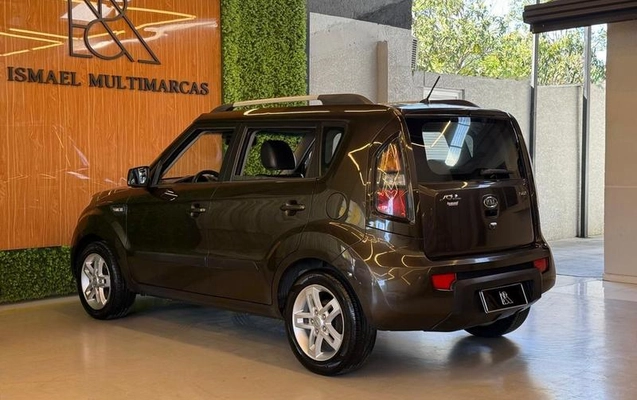 imagem-https://www.socarrao.com.br/sc-vehicle-images-prod/2869485/1789592902193-8315855_5_B_0dd54bc9bc.jpeg