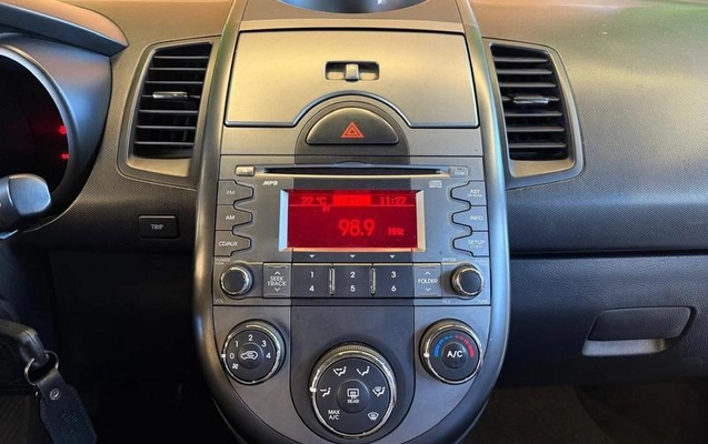 imagem-https://www.socarrao.com.br/sc-vehicle-images-prod/2869485/1789592902208-8315855_5_B_422c0eee7b.jpeg