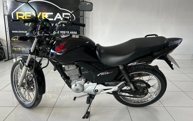 imagem-https://www.socarrao.com.br/sc-vehicle-images-prod/2869515/1785162103615-d91f0d91-7d99-4551-8c09-0cdfc36e597e.jpeg