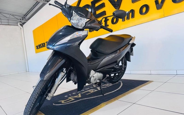 imagem-https://www.socarrao.com.br/sc-vehicle-images-prod/2869525/1785162147084-437cc2bf-2778-49ed-ae83-99c06797cc4f.jpeg