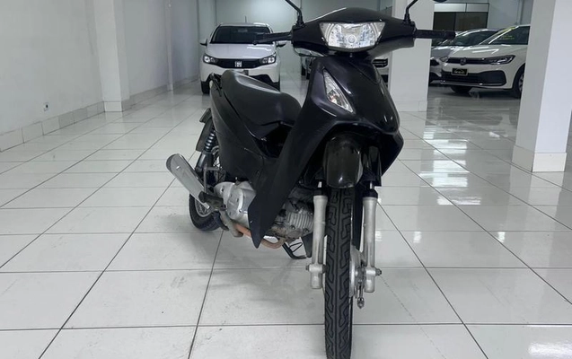 imagem-https://www.socarrao.com.br/sc-vehicle-images-prod/2869528/1785162154282-c5a138e5-ff85-4deb-b921-b5e5b8cc4e85.jpeg