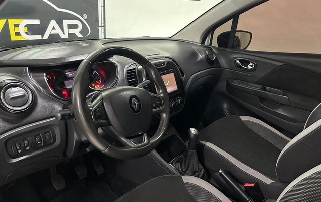 imagem-https://www.socarrao.com.br/sc-vehicle-images-prod/2869541/1785162193568-2b3edd31-3e20-4628-b025-f702896025c9.jpeg