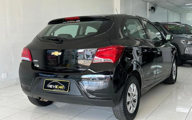 imagem-https://www.socarrao.com.br/sc-vehicle-images-prod/2869547/1785162215003-581b1213-0eca-4e3e-bda7-8a217382b295.jpeg