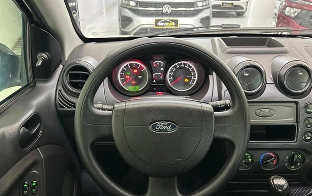 imagem-https://www.socarrao.com.br/sc-vehicle-images-prod/2869555/1785162241750-d77c98ed-26b2-4b22-a14d-c0f6988124b0.jpeg