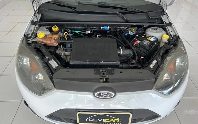imagem-https://www.socarrao.com.br/sc-vehicle-images-prod/2869555/1785162241756-ce340622-0b94-408f-b923-4cf7c9f05f48.jpeg