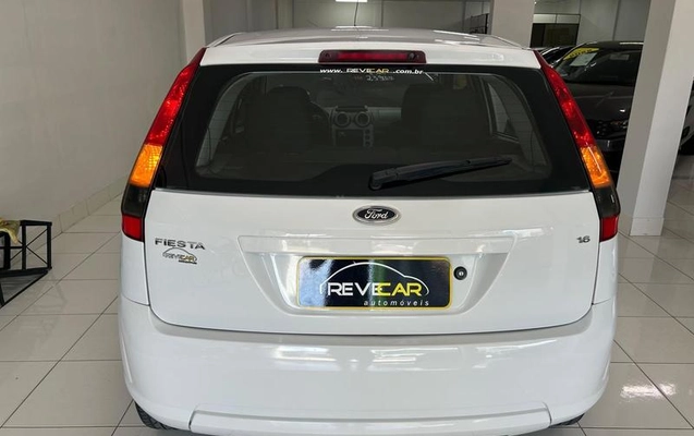 imagem-https://www.socarrao.com.br/sc-vehicle-images-prod/2869556/1785162245990-2c1429b3-a5b0-4f8e-a656-018b5b0bde79.jpeg