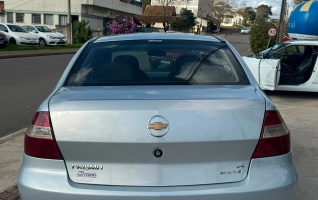 imagem-https://www.socarrao.com.br/sc-vehicle-images-prod/2869557/1786630067353-d5bcf8dc20a54044838887cf8fff2759_1785180674955.jpg