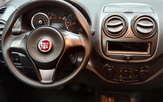 imagem-https://www.socarrao.com.br/sc-vehicle-images-prod/2869929/1785164207879-8297961_9_B_f5b0952832.jpeg