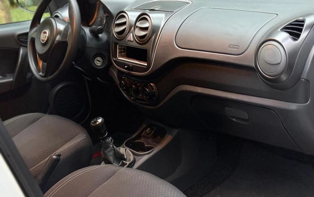 imagem-https://www.socarrao.com.br/sc-vehicle-images-prod/2869929/1785164207881-8297961_11_B_9a3f65319f.jpeg