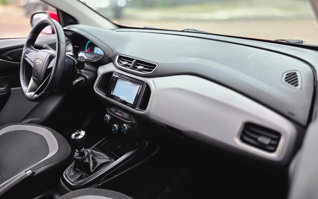 imagem-https://www.socarrao.com.br/sc-vehicle-images-prod/2870066/1785164886019-MjAyNjA3MjRfMTU1MTM2LmpwZw.jpg