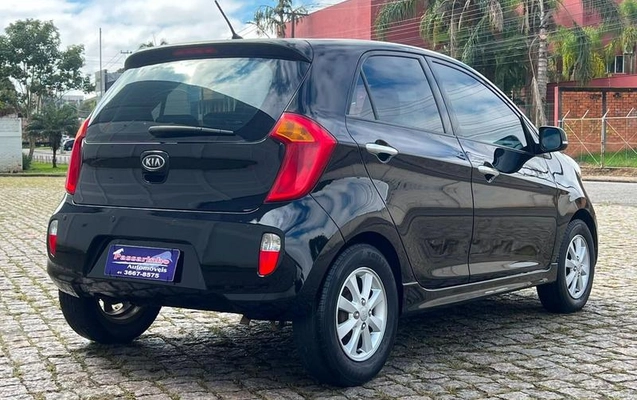 imagem-https://www.socarrao.com.br/sc-vehicle-images-prod/2870138/1788011807420-8318155_9_B_e1293ad50c.jpeg