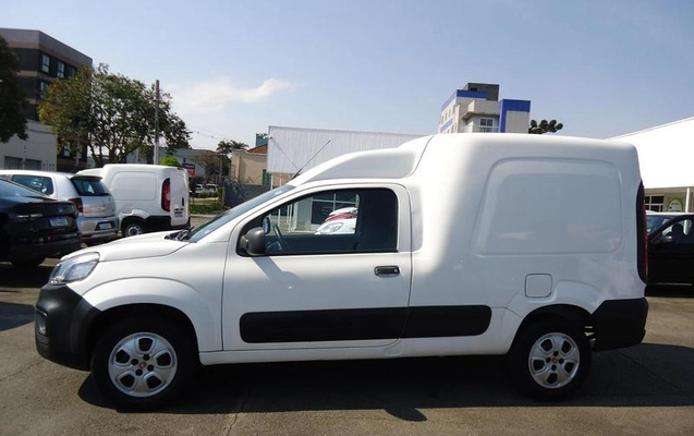 imagem-https://www.socarrao.com.br/sc-vehicle-images-prod/2870627/1790003783038-7965120_1_B_78e58182f0.jpeg