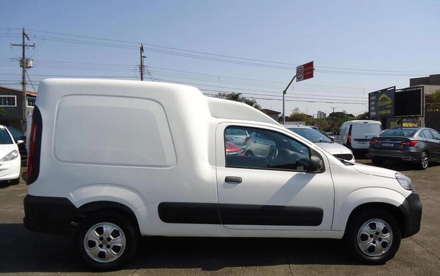 imagem-https://www.socarrao.com.br/sc-vehicle-images-prod/2870627/1790003783046-7965120_5_B_305d86461f.jpeg
