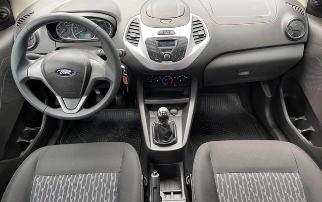 imagem-https://www.socarrao.com.br/sc-vehicle-images-prod/2870676/1788359969293-8302214_10_B_1e8ec15b58.jpeg