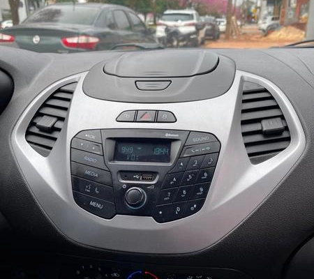 imagem-https://www.socarrao.com.br/sc-vehicle-images-prod/2870676/1788359969296-8302214_19_B_89bbe66d83.jpeg