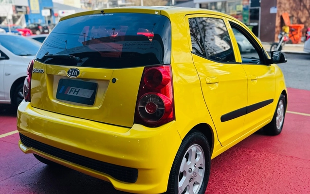 imagem-https://www.socarrao.com.br/sc-vehicle-images-prod/2870747/1788363664961-gb-17e400e.jpeg