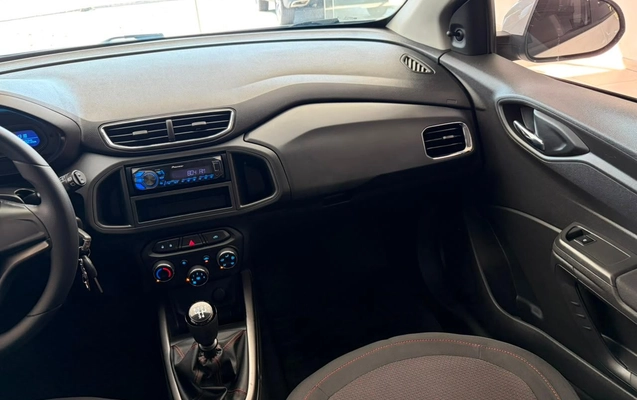 imagem-https://www.socarrao.com.br/sc-vehicle-images-prod/2870906/1785355480095-e26b6c6b3b07461fb2471e0770926b35_1785354195441.jpg