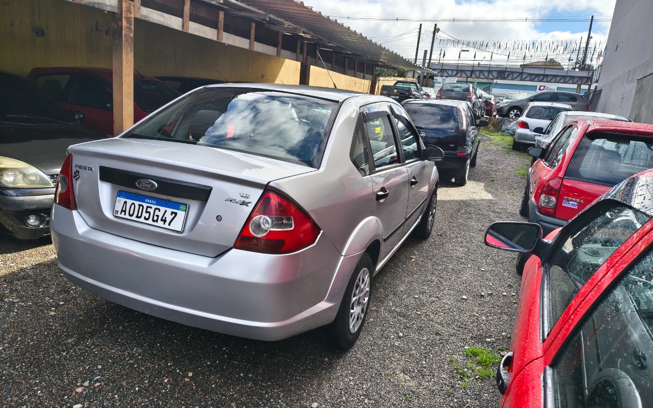 imagem-https://www.socarrao.com.br/sc-vehicle-images-prod/2870907/1785168684959-SU1HXzIwMjYwNzIzXzExMjQ0MjI0NV9IRFIuanBn.jpg