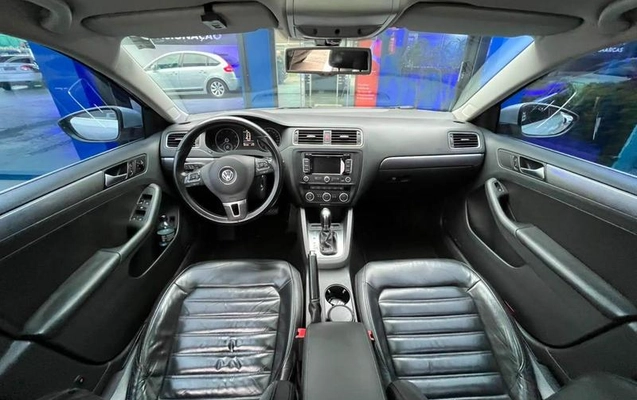 imagem-https://www.socarrao.com.br/sc-vehicle-images-prod/2870964/1790088418175-8314339_2_B_4c1514f2de.jpeg