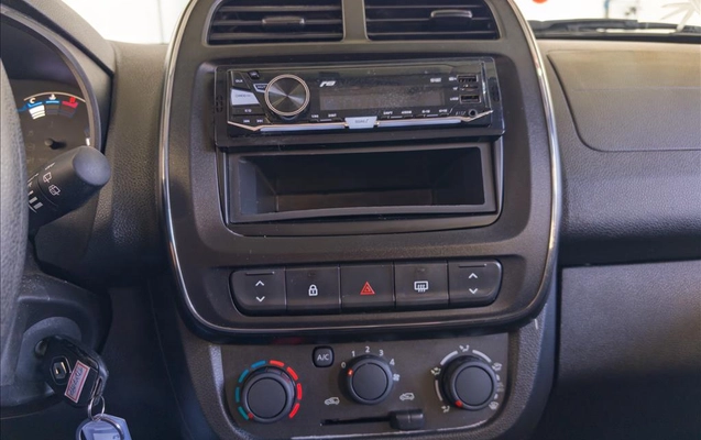 imagem-https://www.socarrao.com.br/sc-vehicle-images-prod/2871006/1789400410049-137521c5-6e2d-4a9e-878a-96e1b363e96320260828104323.jpeg