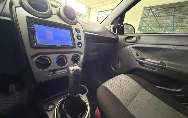 imagem-https://www.socarrao.com.br/sc-vehicle-images-prod/2871046/1786712446864-a22e0599c8584ad383d9bf1806edec65_1786711639041.jpg