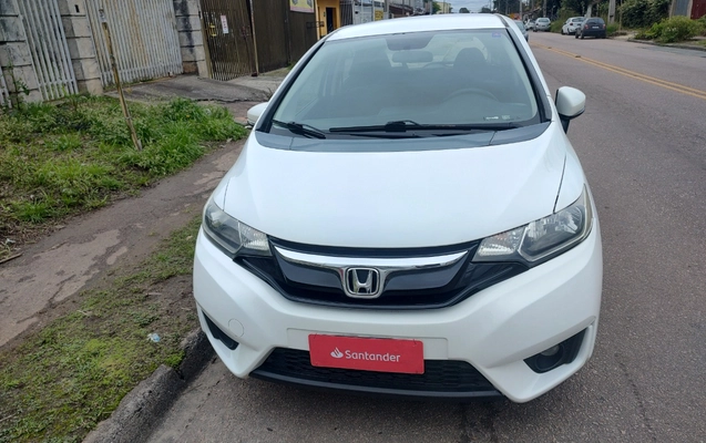 imagem-https://www.socarrao.com.br/sc-vehicle-images-prod/2871143/1785170053533-SU1HXzIwMjYwNTI5XzEzMDA1ODI4NF9IRFIuanBn.jpg